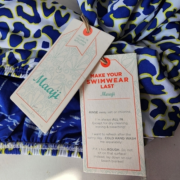 Maaji Kauai Reversible Bikini Top Blue - Picture 8 of 8